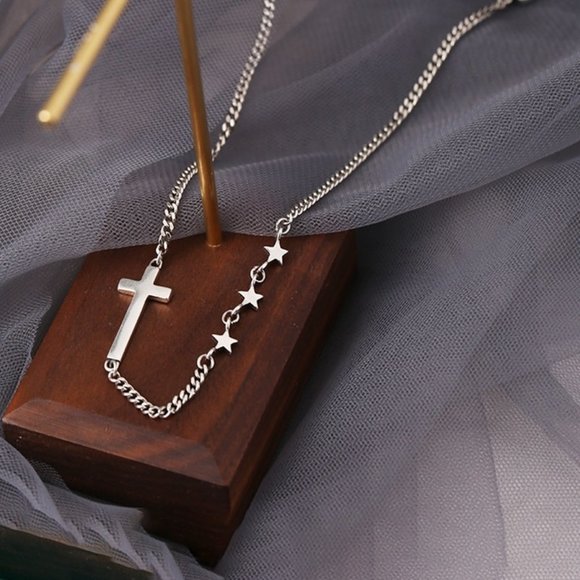 NEW Silver Vintage Star Cross Pendant Necklace - Picture 2 of 6